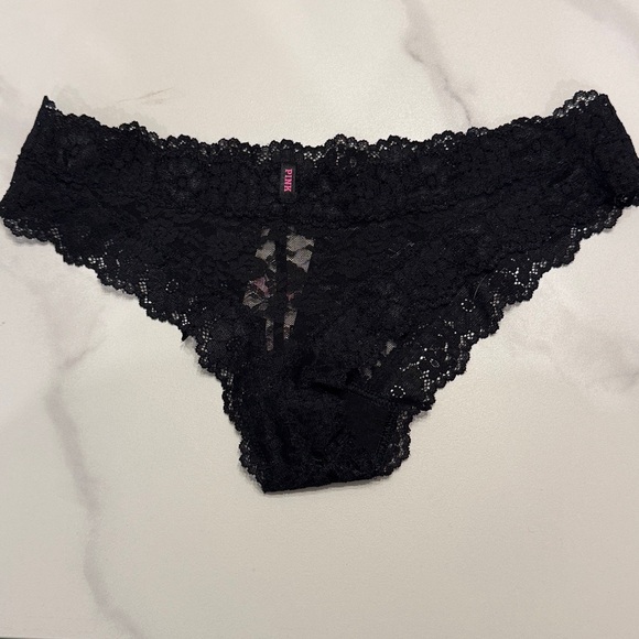 VS PINK Panties Bundle 4 Panties - Medium - New - Picture 4 of 9